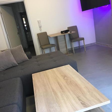 Apartment To Rent بولا المظهر الخارجي الصورة